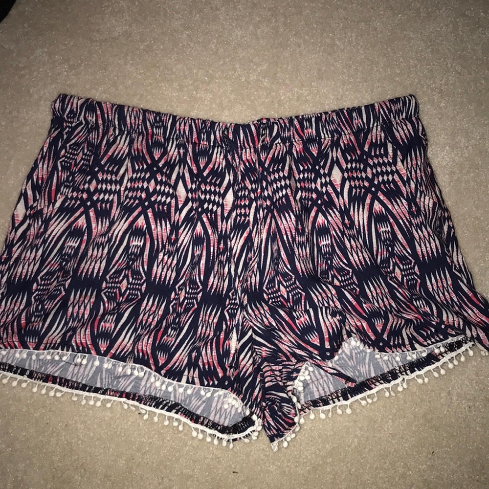 Patterned  shorts